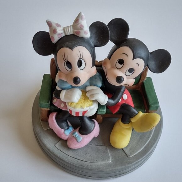 Vintage Disney Figurine Mickey & Minnie Mouse 'Movie Date Night 90's Japan  NWOT - Picture 3 of 7